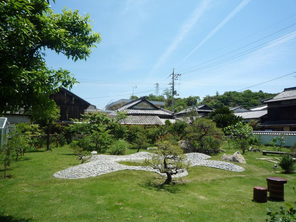 Guest House Oomiyake Naoshima Exterior foto