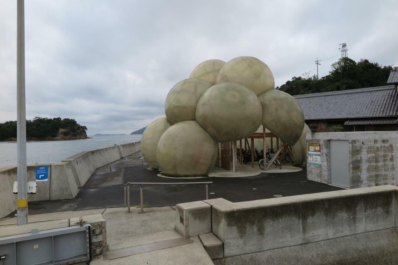 Guest House Oomiyake Naoshima Exterior foto